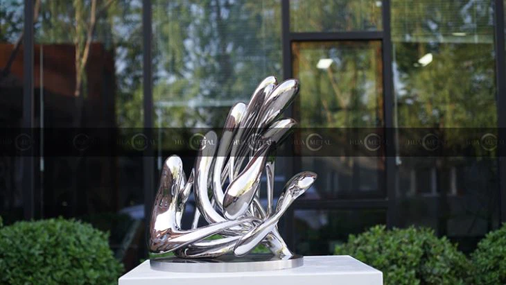 Super-mirror-stainless-steel-art-sculptures-statue-china