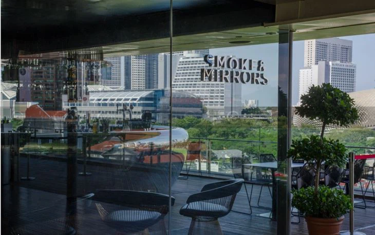smoke-mirrors-bar-restaurants-singapore
